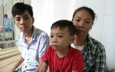 日前國康在兒童醫院接受輸血。