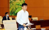 司法部長黎成隆會上報告。(圖源:越通社)