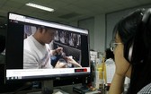 凡是透過谷歌、臉書及Youtube賺取收益並接收款項者,若拖欠稅務將被清查。(示意圖源:玉鳳)