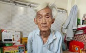 蘇勝洪老大伯每天受病痛折磨。