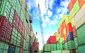 今季香港所有主要行業的出口全面告升,當中以珠寶(42.2)及玩具(44.7)反彈幅度最為強勁,分別上升9.2及8.8點。
