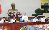 阮春福總理昨(3)日上午在政府辦事處主持了政府6月份例會。（圖源：VGP）