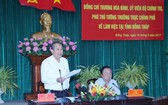 政府常務副總理張和平(左)在會議上發表講話。（圖源：VGP）