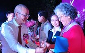 印尼患者王優華獲得國際抗癌勇士稱號。