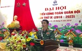 越南人民軍總政治局主任梁強上將在會上致開幕詞。(圖源:越林)