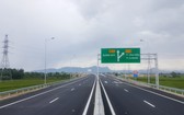 4大交通工程之一的峴港-廣義高速公路即將建成並將於本季節正式投入使用。（圖源：英明）