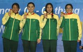 阮葉芳簪、武氏芳英、陳玉詩、黎黃保玉奪得在女子4X100米接力賽項金牌。（圖源：互聯網）