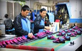 2018年鞋類和手提袋行業出口金額概算達195億美元。（示意圖源：克堅）