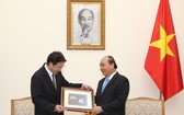 政府總理阮春福接見日本環保專家。（圖源：越通社）