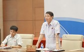 財政預算委員會主任阮德海在討論會上發言。（圖源：Quochoi.vn）