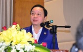 湄公河委員會主席、資源與環境部長陳紅河在會議上發言。（圖源：互聯網）