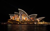 夜色下的澳大利亞悉尼歌劇院。（圖源：互聯網）