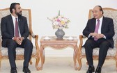 政府總理阮春福（右）接見任期屆滿前來辭行的巴拿馬大使沙穆迪歐。（圖源：光孝）