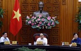 政府總理阮春福主持會議。（圖源：越通社）