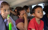 為阻擋非法移民北漂，特朗普新規允許無限期扣留移民兒童。（圖源：AFP）