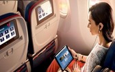 預計自今年10月10日起，越航(Vietnam Airlines)開始為乘客提供機上無線上網服務。（示意圖源：互聯網）