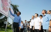 政府副總理鄭廷勇考察隆城機場建設場地。