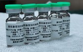 由一所中國軍醫學院研究團隊研發的新型冠狀病毒疫苗已經通過了安全，有效性和品質監測，目前已經開始了批量生產的前期準備。（圖源：中國軍網）