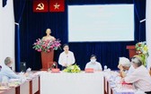 市委民運處副主任吳文論（中左）在會上發言。（圖源：市黨部新聞網）