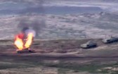 亞美尼亞國防部公佈擊毀阿塞拜疆T-90坦克的照片。（圖源：互聯網）