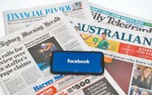 臉書宣佈即日起禁止澳洲媒體與澳洲臉書用戶分享、瀏覽媒體新聞內容，以反擊澳洲擬推出的媒體議價法案。（圖源：路透社）
