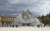 法國盧浮宮博物館更新所屬網站，首次在線展示所有館藏文物。（圖源：互聯網）