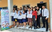 盛安鄉５名中、小學生獲頒發助學金。