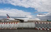 圖為在法國巴黎奧利機場拍攝的法航-荷航集團的飛機。（圖源：新華社）