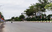 自今(13)日凌晨零時起，隆安省將嚴管有關往返該省車輛和民眾。（圖源：VGP）