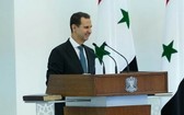 敘利亞總統巴沙爾‧阿薩德當地時間17日在首都大馬士革宣誓就職。（圖源：路透社）