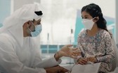 阿聯酋為 3 至 17 歲兒童接種中國新冠疫苗。（圖源：Abu Dhabi Media Office）