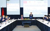越南國會主席王廷惠與芬蘭企業座談會。