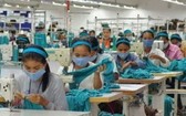 柬埔寨一成衣廠生產車間。（圖源：互聯網）