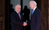 2021年6月16日，美國總統拜登在瑞士會見了俄羅斯總統普京。（圖：AFP）