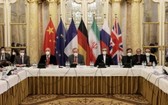 去年十二月在奧地利維也納拍攝的伊朗核問題全面協議聯合委員會政治總司長級會議現場。（圖：互聯網）