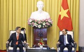 國家主席阮春福接見韓國外交部長朴振。（圖：越通社）
