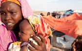 索馬里日益嚴重的干旱促使人們遷移--這不僅破壞了糧食安全，還使婦女容易受到性剝削。（圖：聯合國）