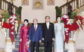 國家主席阮春福夫婦與泰國總理巴育•占奧差夫婦合影。（圖：越通社）