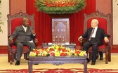 黨中央總書記阮富仲會見烏干達總統穆塞韋尼