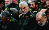 伊朗高級軍官蘇萊馬尼（中）。
