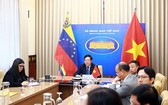 政府副總理、外交部長范平明與委內瑞拉玻利瓦爾共和國外交部長豪爾赫‧阿雷亞薩舉行視像會議。