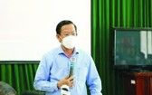 市人委會主席潘文邁在會上發表指導意見。