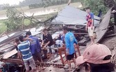 安江數十住房遭暴風雨襲擊倒塌與掀頂