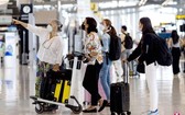 入境規定放寬後泰國機場國際旅客暴增 圖源：聯合早報
