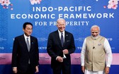 2022年5月23日，日本東京，美國總統拜登、日本首相岸田文雄、印度總理莫迪出席「印度太平洋經濟框架」啟動儀式。攝：Jonathan Ernst/Reuters