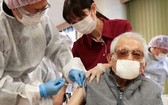 日本擴大新冠疫苗第四劑接種對象