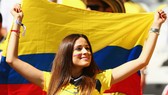 CĐV xinh đẹp của Colombia.
