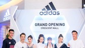 Bùi Tiến Dũng và Tiến Linh xuất hiện cùng dàn diễn viên, người mẫu nổi tiếng.