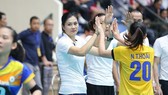 Kim Huệ có trận ra mắt trên cương vị HLV trưởng đội NHCT.