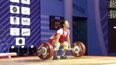 Lực sĩ Hoàng Thị Duyên và các đồng đội phải tuân thủ cách ly thêm một thời gian nữa.